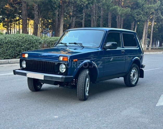 LADA (VAZ) Niva-11