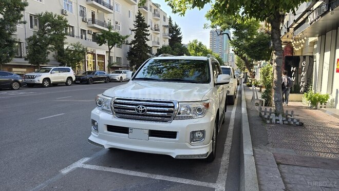 Toyota Land Cruiser-1