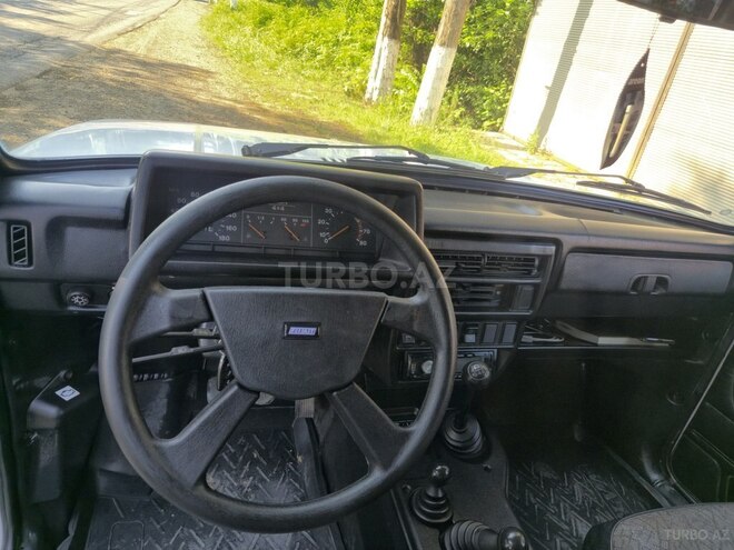 LADA (VAZ) Niva-5