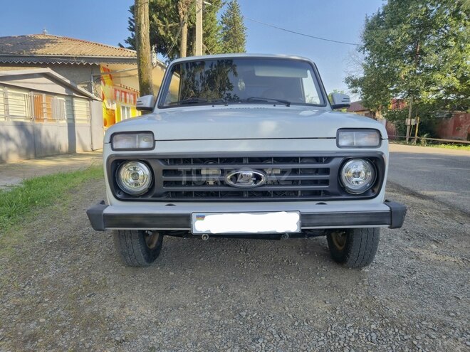 LADA (VAZ) Niva-1