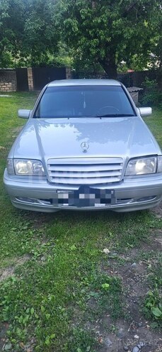 Mercedes C 200-7