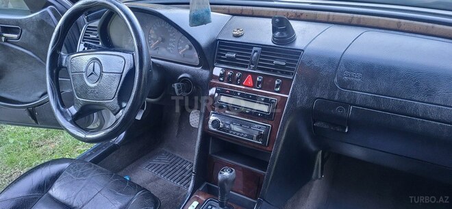 Mercedes C 200-6