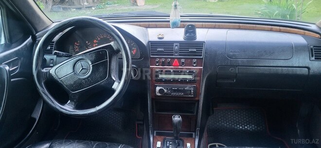 Mercedes C 200-5
