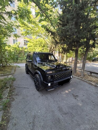 LADA (VAZ) Niva-1