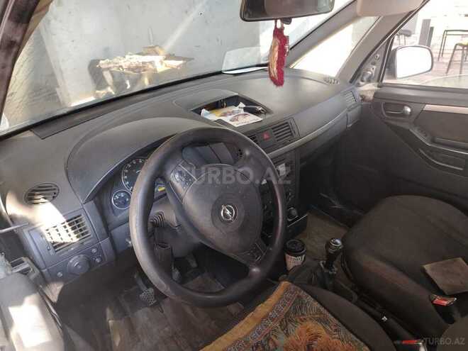 Opel Meriva-4