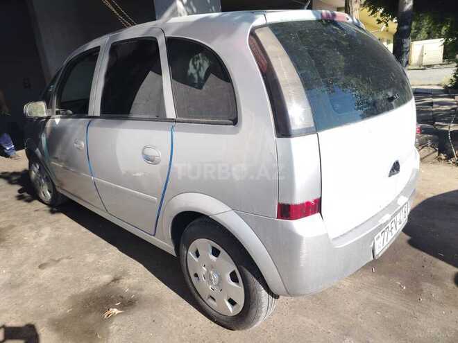 Opel Meriva-5