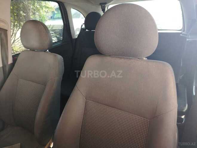 Opel Meriva-7