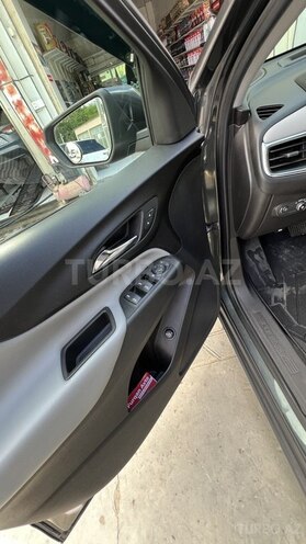 Chevrolet Equinox-13
