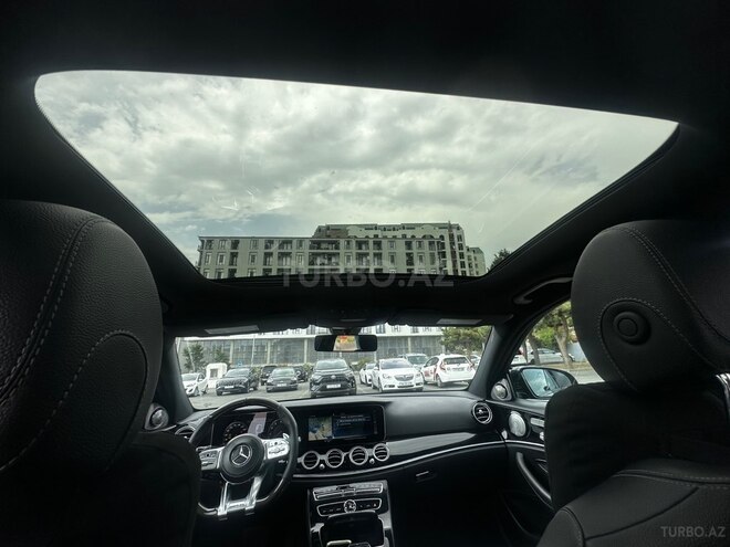 Mercedes E 300 4MATIC-6