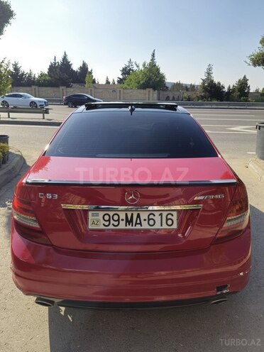 Mercedes C 300 4MATIC-2