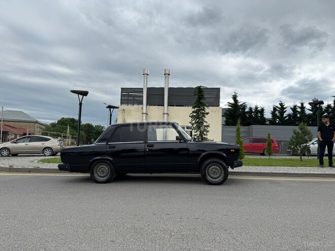 LADA (VAZ) 2107-6