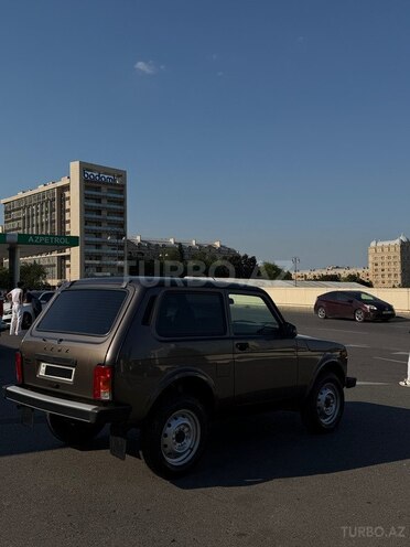 LADA (VAZ) Niva-5