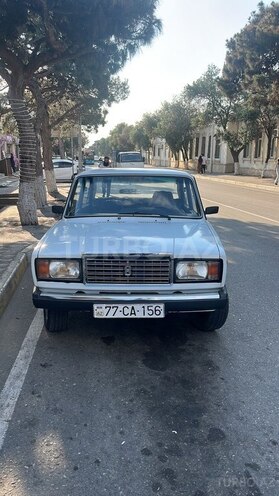 LADA (VAZ) 2107-1