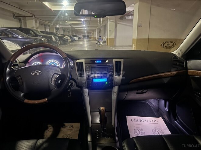 Hyundai Sonata-6