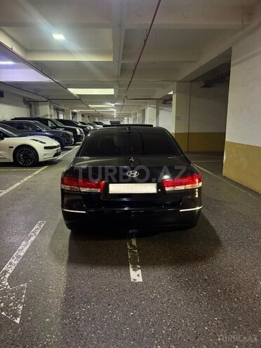 Hyundai Sonata-9