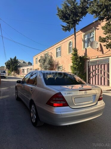 Mercedes C 200-6