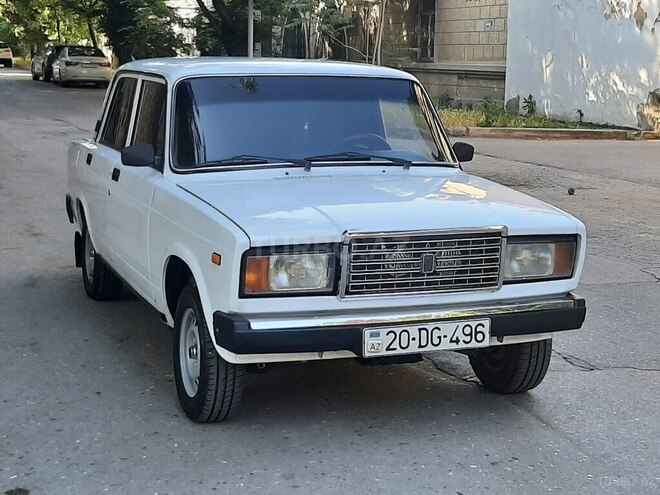 LADA (VAZ) 2107-5