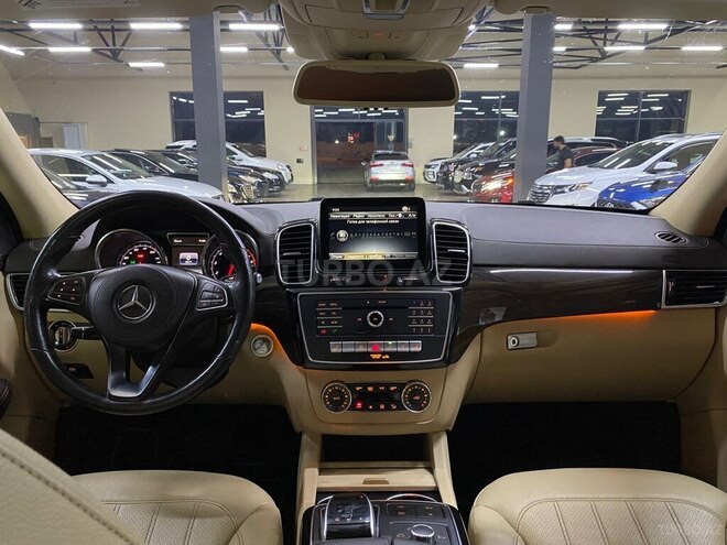 Mercedes GLS 350 4MATIC-9