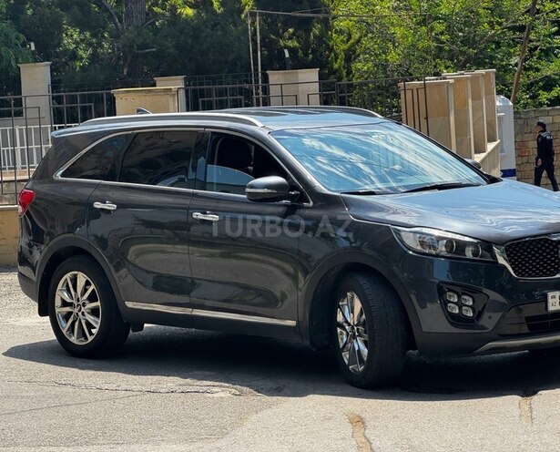 Kia Sorento-8