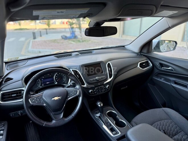 Chevrolet Equinox-12