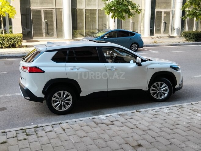 Toyota Corolla Cross-4