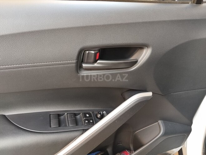Toyota Corolla Cross-15