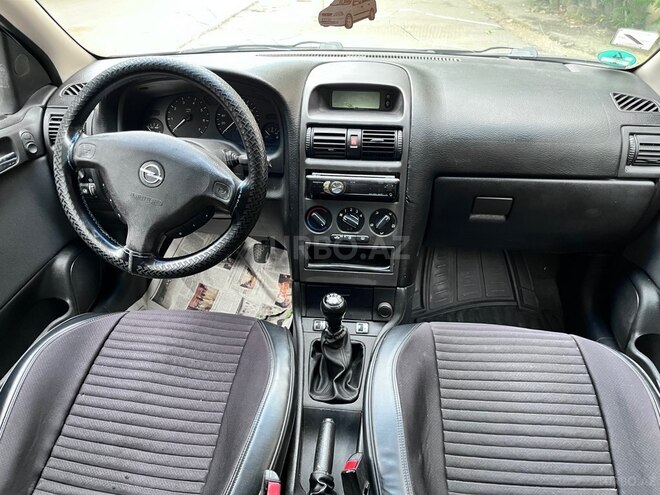 Opel Astra-9