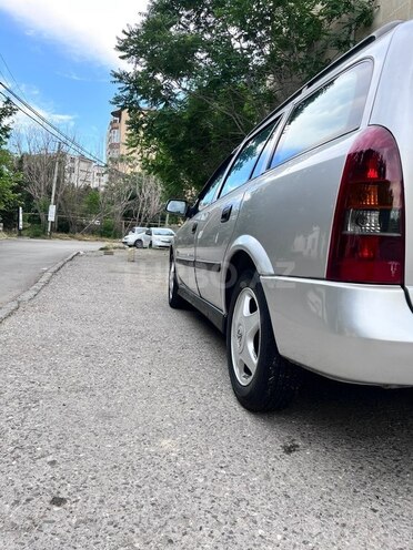 Opel Astra-15