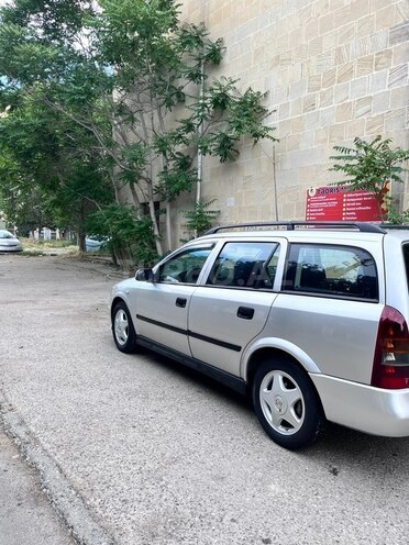 Opel Astra-14