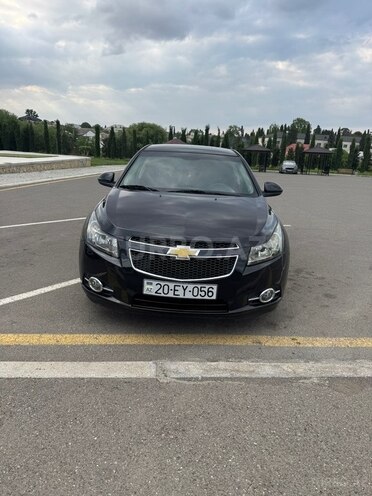 Chevrolet Cruze-1