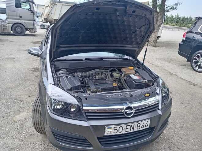 Opel Astra-11