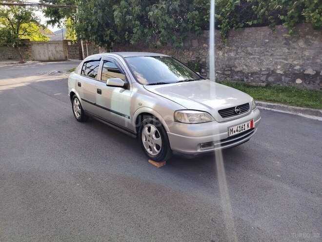 Opel Astra-3