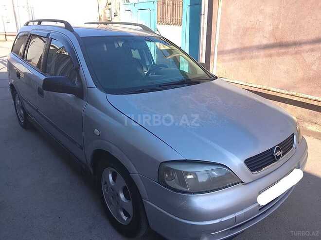 Opel Astra-11