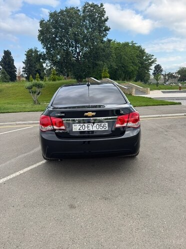 Chevrolet Cruze-4