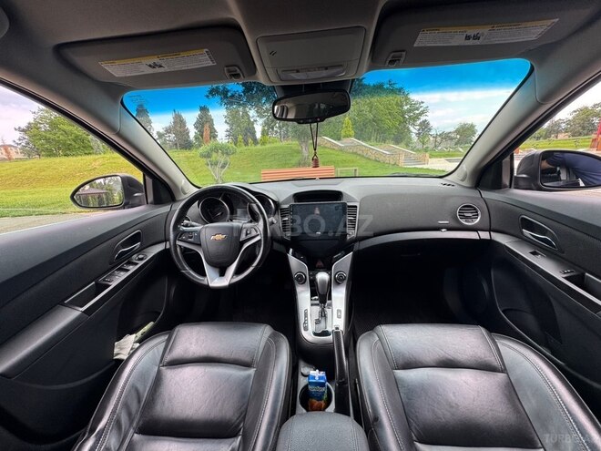 Chevrolet Cruze-6
