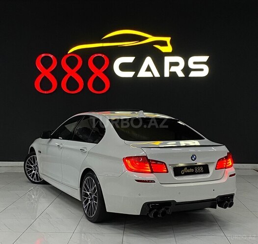 BMW 523-8