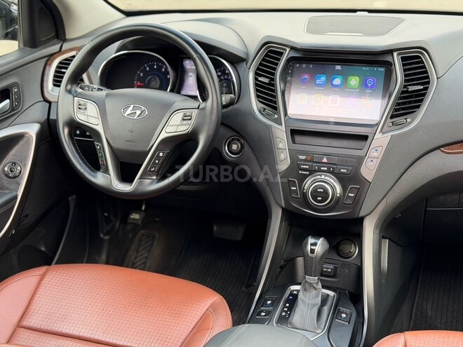 Hyundai Santa Fe-14