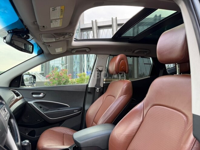 Hyundai Santa Fe-15