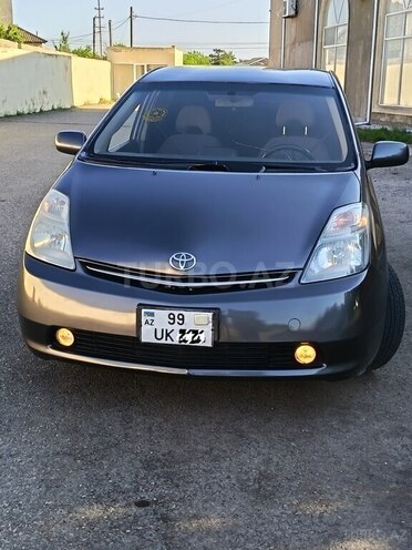 Toyota Prius-6