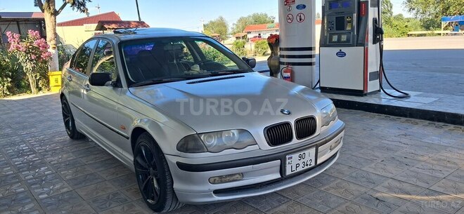 BMW 325-2