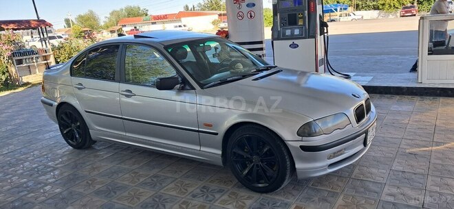 BMW 325-10