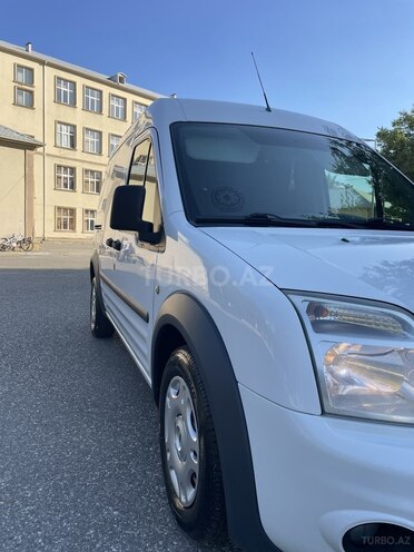 Ford Transit Connect-3