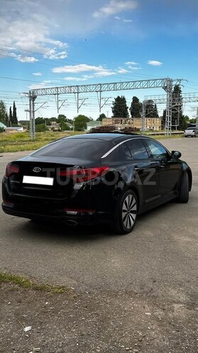 Kia Optima-2