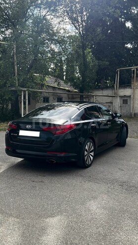 Kia Optima-6