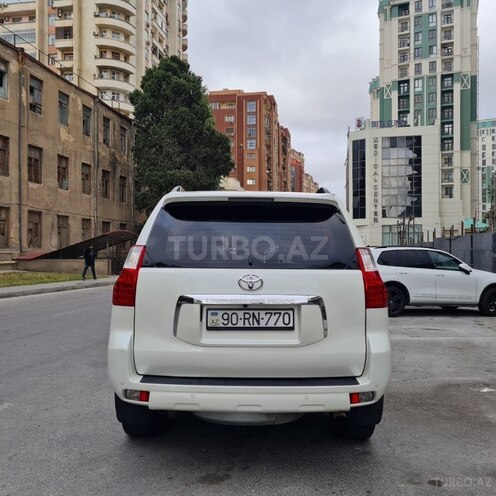 Toyota Land Cruiser Prado-2