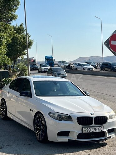 BMW 528-2
