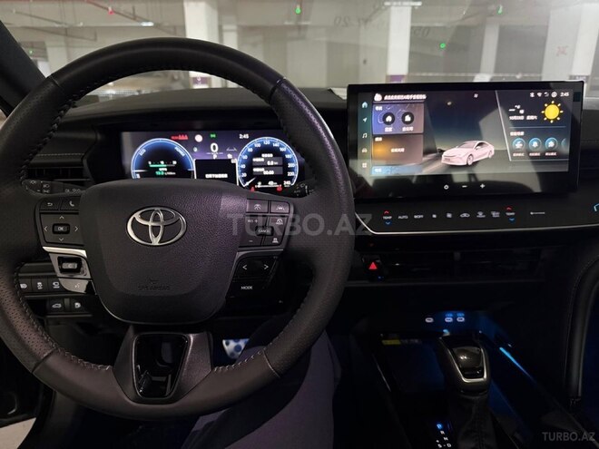 Toyota Camry-9