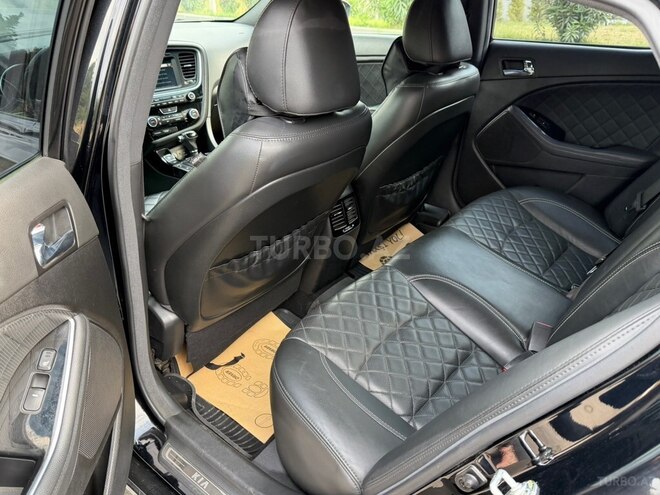 Kia Optima-16