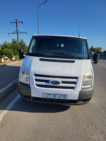 Ford Transit-1