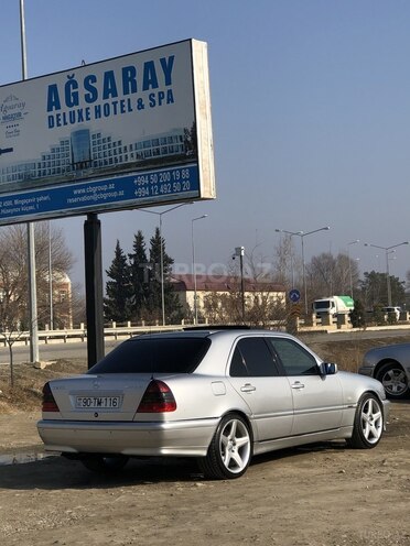 Mercedes C 280-3